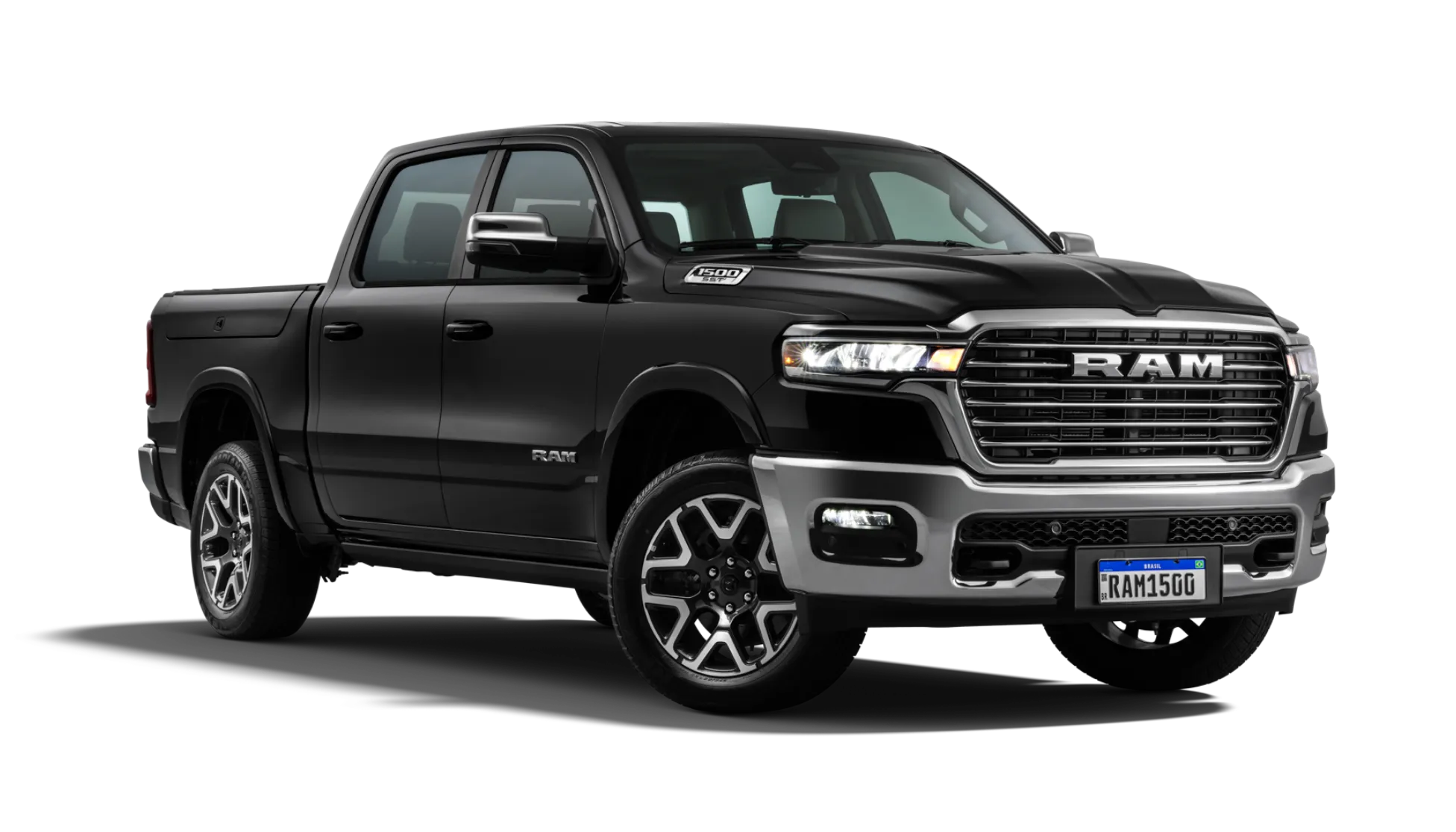RAM 1500 preta